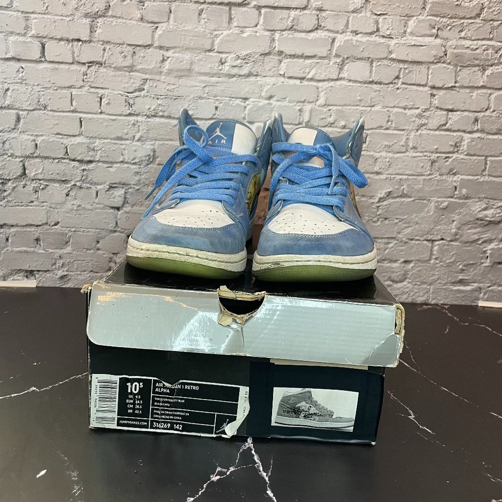 Size 10.5 - Jordan 1 Retro Alpha White University Blue (2007)